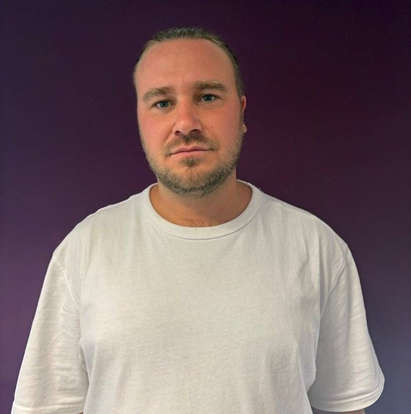 Oliver Davey – Website Photo